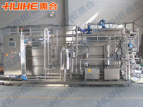 展示精美蒸汽加熱管式殺菌機_大型蒸汽加熱管式殺菌機實拍照片,以及設備參數、特點、原理等